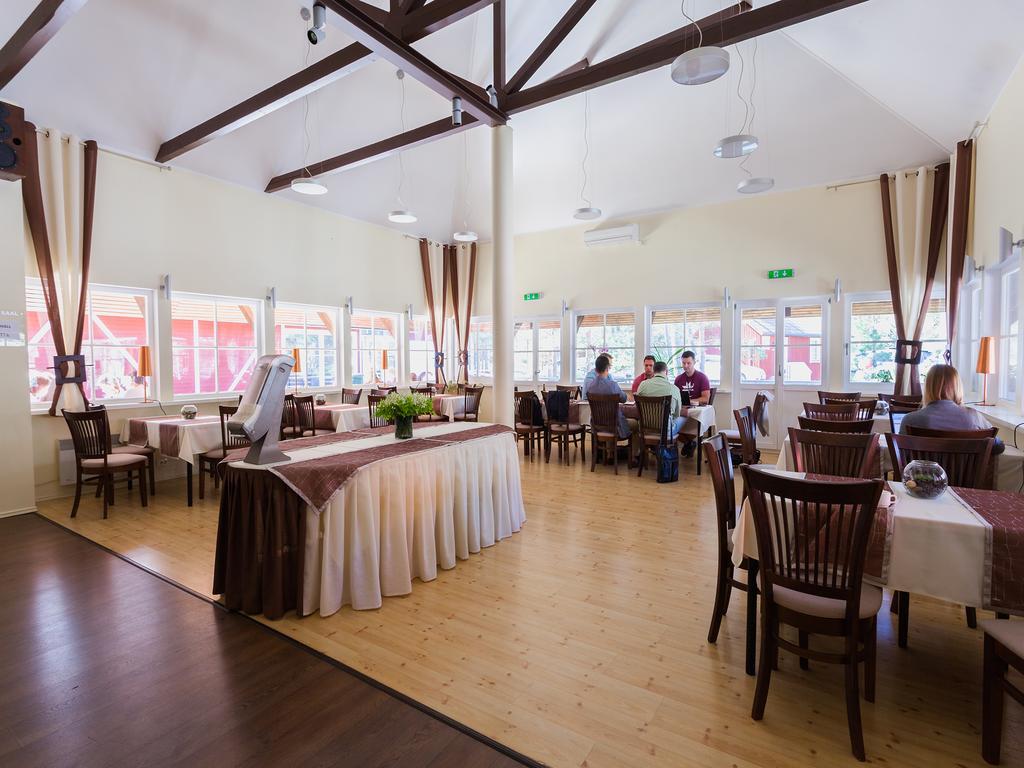 Roosta Holiday Village Noarootsi Bagian luar foto