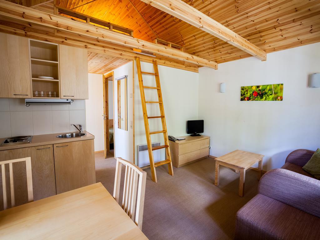 Roosta Holiday Village Noarootsi Bagian luar foto